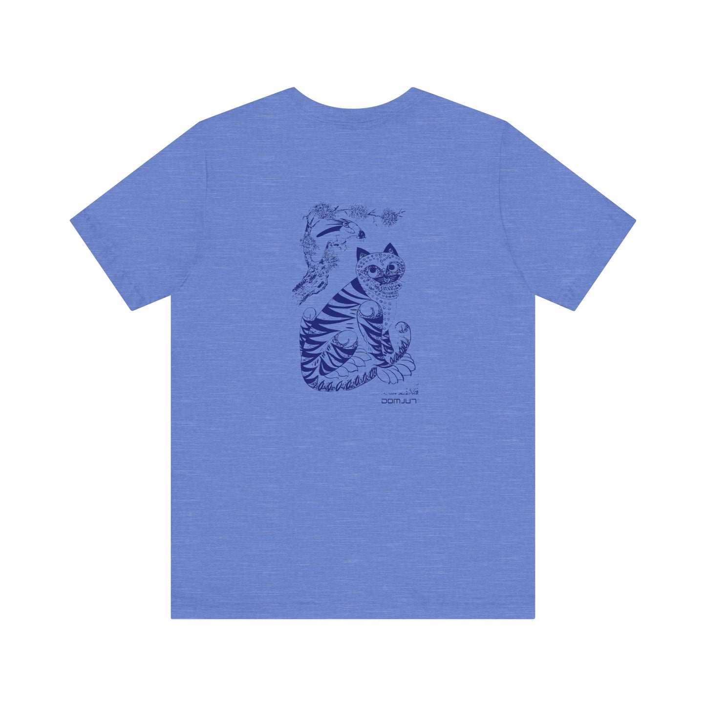 Korean Heritage: Retro Style T-shirt featuring Traditional Fork Painting and Tiger Minhwa for the K-Drama Enthusiast