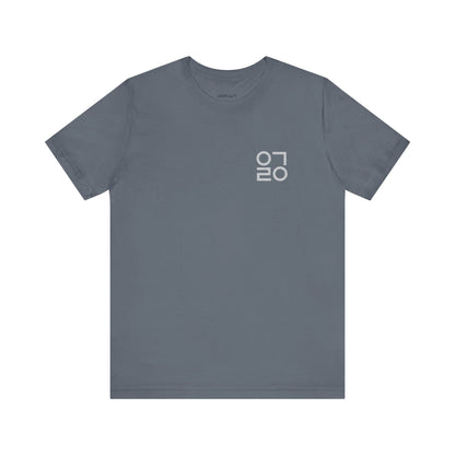 Joyful Hangul: Vintage Style Korean Tee for a Happy Life and Stylish K-Pop Enthusiast